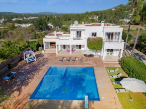 Villa near Ibiza Town sleeps 8 - Can Fluxa